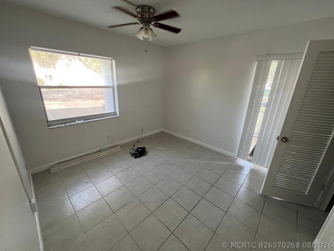 624 NW 13th St Unit 0110