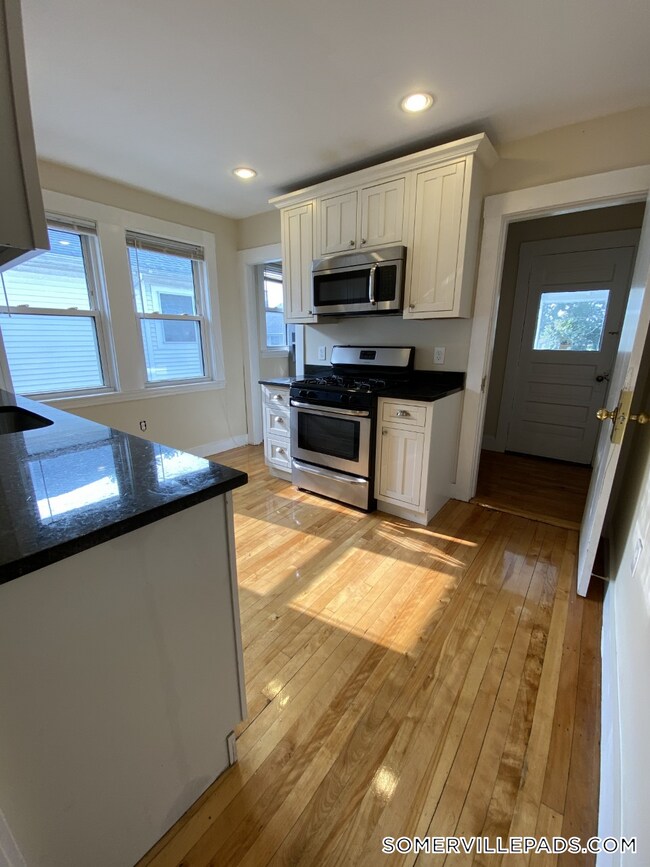 Photo - 56 Gordon St Unit 2