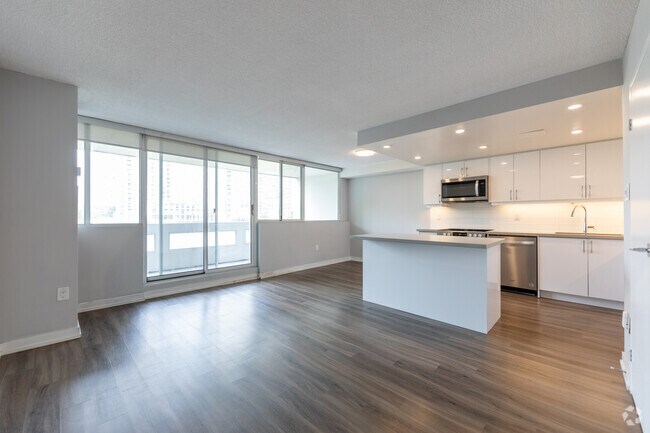 1BR, 1BA - Living Room - Mississauga Place