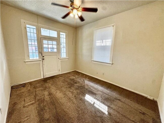 Photo - 2916 THIRD Street