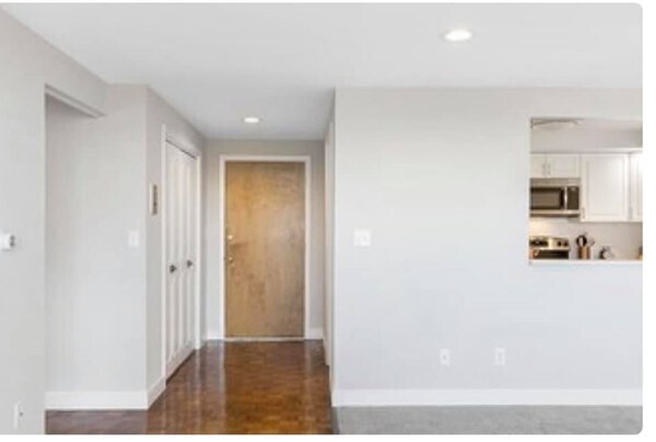 Photo - 1 Stonehill Dr Unit 5C