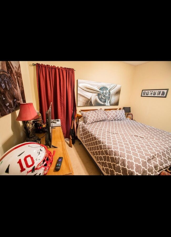 Photo - 1319 St Andrews Ln Unit 1319 St. Andrews Lane