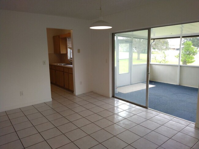 Photo - 2 bedroom 2 bathroom adorable house for rent