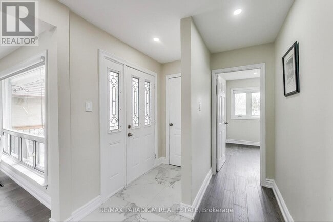 Photo - 36 Rideout St