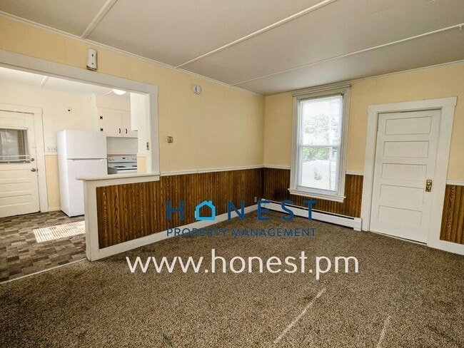 Photo - 122 Benton Ave