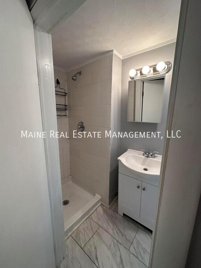 Photo - 32 Cottage St Unit 3