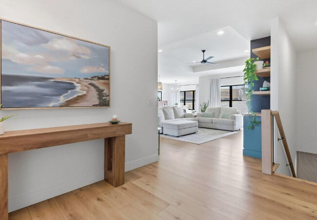 Photo - 1 Country Club Ct