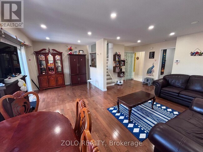 Photo - 34 Primrose Crescent