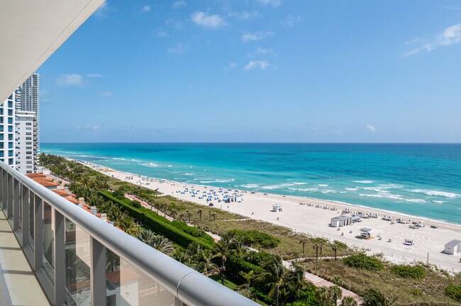 Photo - 5875 Collins Ave Unit 1202