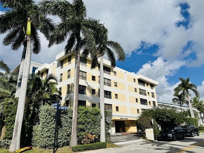 Building Photo - 10000 Bay Harbor Terrace Unit 201-A