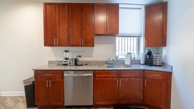 Photo - 2048 W Touhy Ave Unit 1