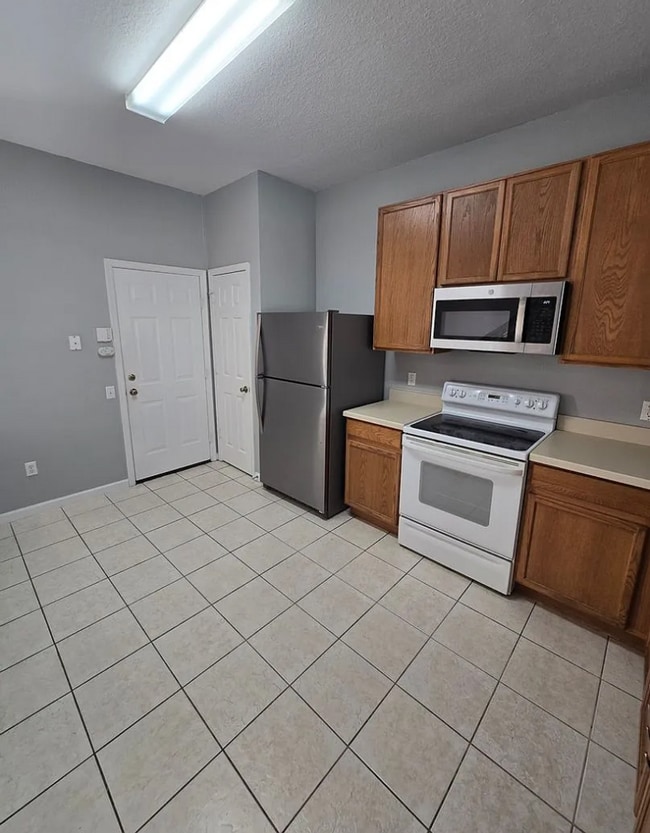 Photo - Lakefront Townhome in MetroWest