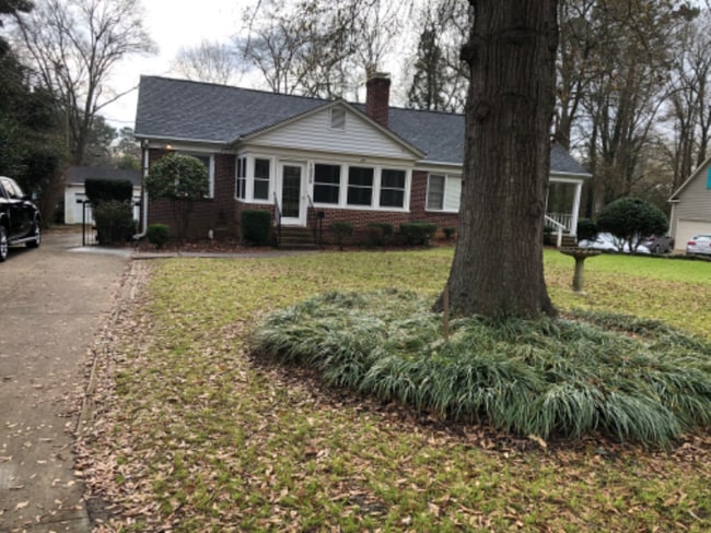 Building Photo - 1223 S Belvedere Ave