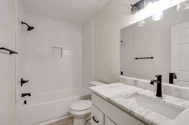 Photo - 720 East Ave Unit 1