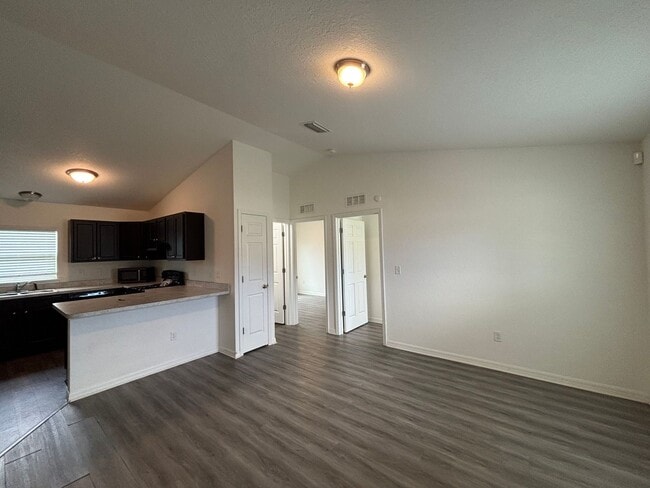 Photo - 103 Marion Oaks Dr