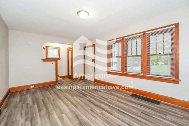 Photo - 1300 Brandon Ave