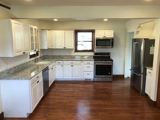 Photo - ALL PROSPECTIVE TENANTS MUST SUBMIT A $58 NON-REFUNDABLE APPLICATION FEE PER APPLICANT ONLINE AND...