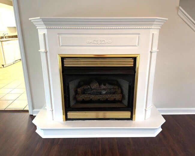 Photo - Spacious 5 bedroom 2 and a half bath home in Ringgold, GA