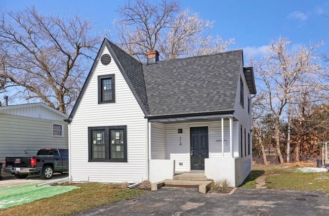 Photo - 114 Beachview Dr House