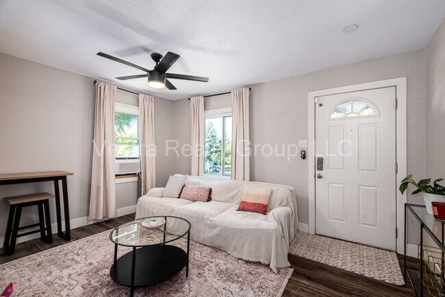 Photo - 1176 Xenia St