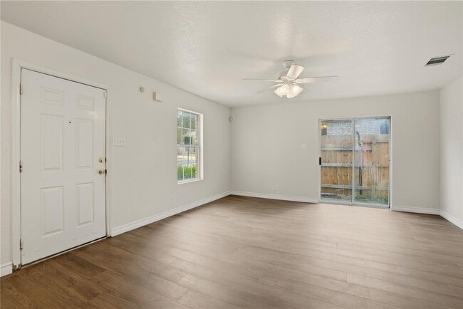 Photo - 4727 Gavlick Farm