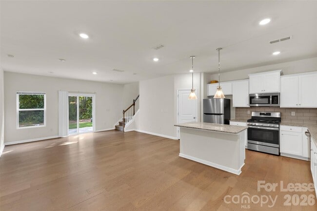 Photo - 260 Abington St