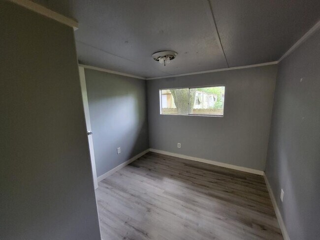 Photo - 1130 Woodrow St