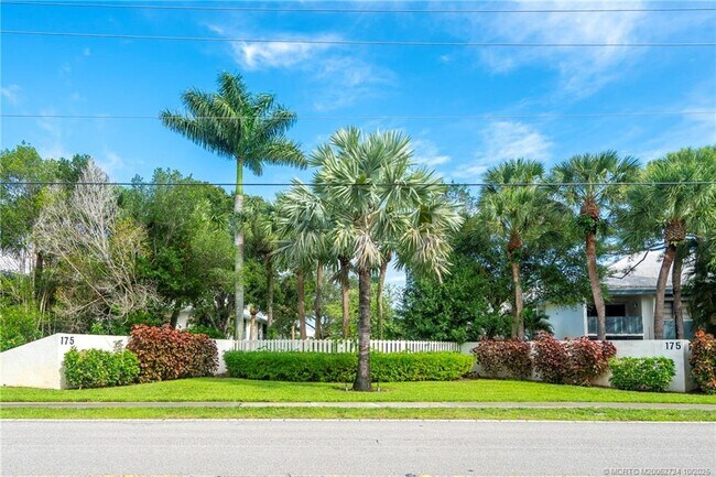 Photo - 175 SE St Lucie Blvd Unit A106