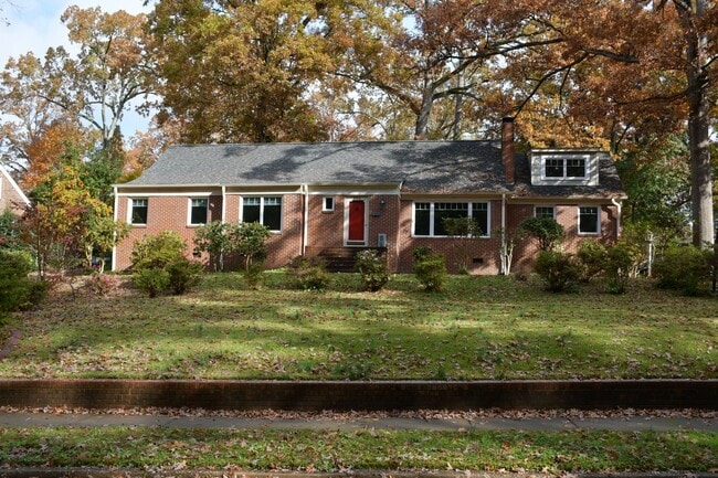 Building Photo - HERE SHE IS!!!