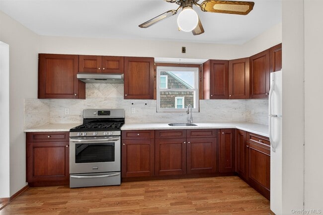 Photo - 297 Fairfield Ave