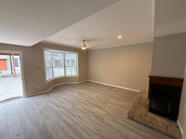 Photo - 2529 Rio Grande St Unit 81