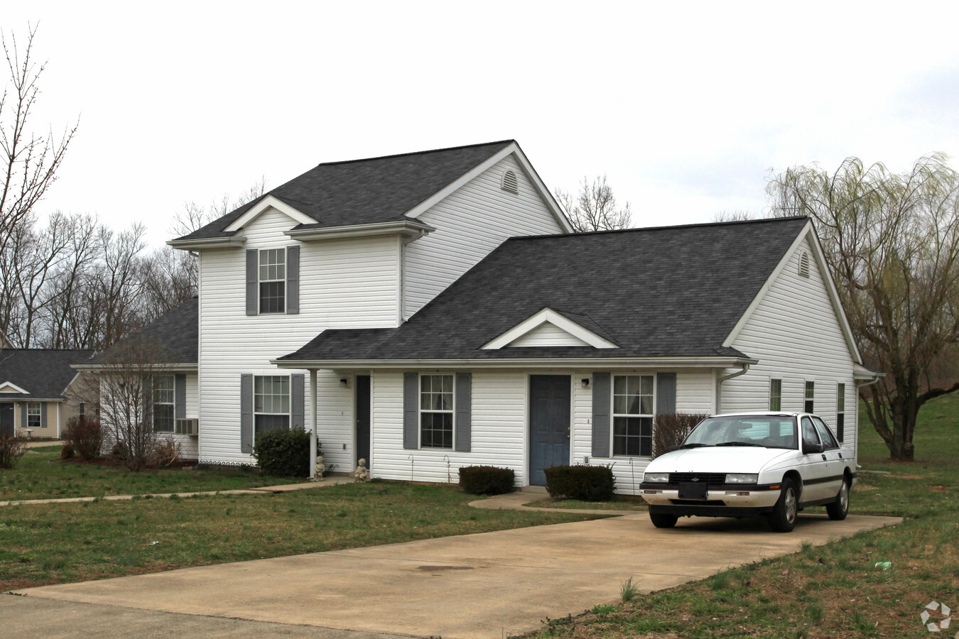 Kellie Lane Duplexes - Kellie Lane Duplexes Apartments