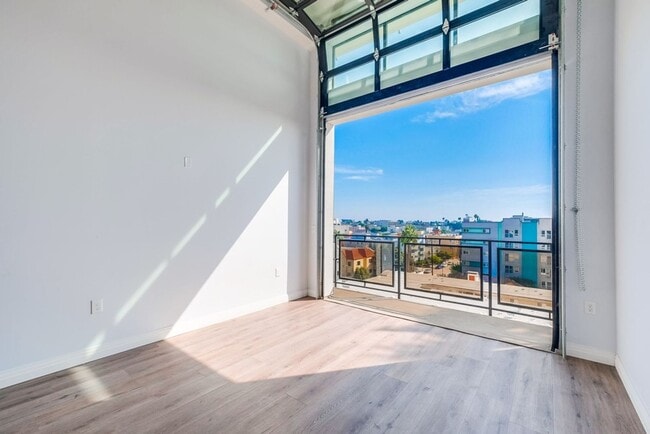 Photo - Prime Koreatown - Brand New 1Bd/1Ba 2 Story Loft w/W/D - 6 Weeks Free Rent Concession! Unit 307