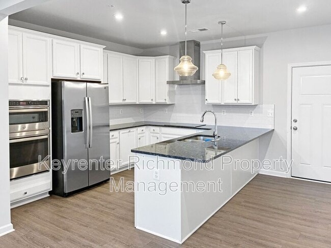 Photo - 719 McCormick Farm Dr Unit A