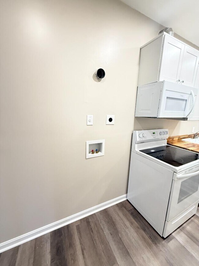 Photo - 1233 Vincennes St