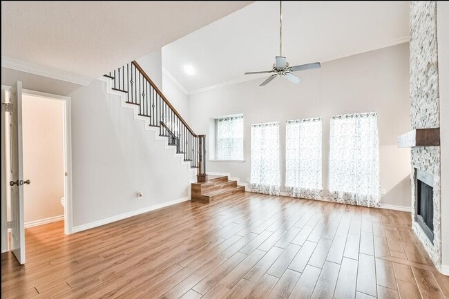 Photo - 10327 Brickyard Ct