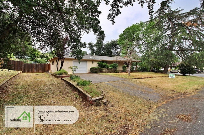 Building Photo - 3773 Ricardo Ave