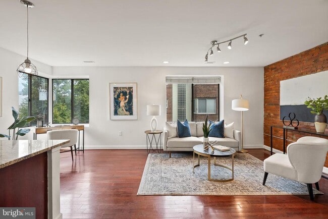 Photo - 5401 9th St NW Unidad 201