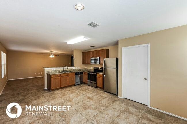 Photo - 1420 Castle Ridge Rd