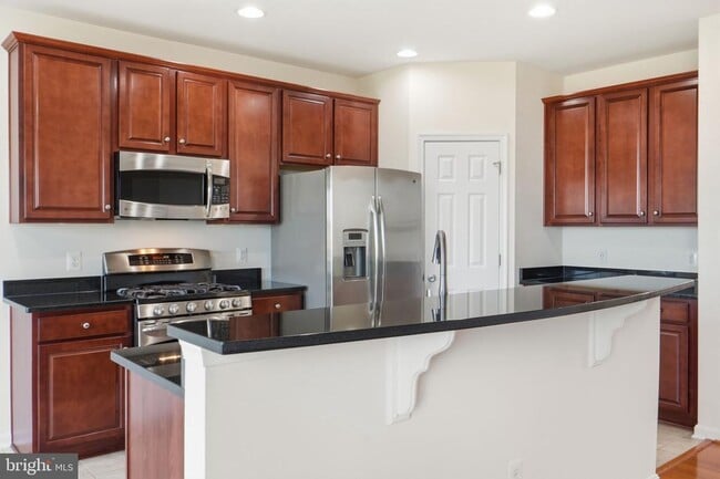 Photo - 43849 Kingston Station Terrace