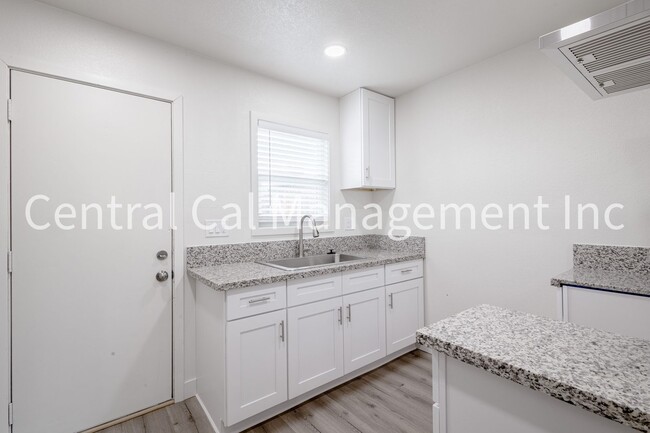 Photo - 1244 Virginia Ave Unit Apt A