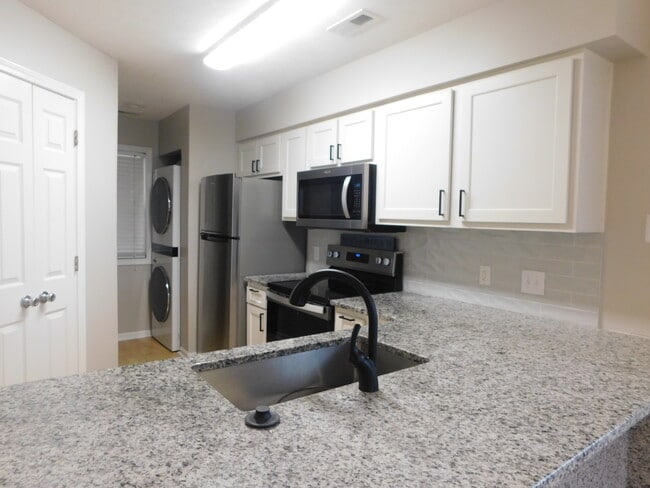 Photo - 517 White River Dr