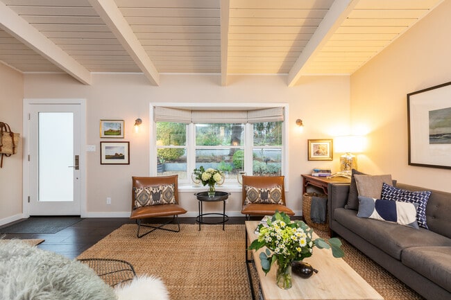 Photo - 13502 Gibson St