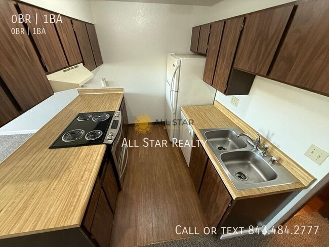 Building Photo - 1315 Cordova St Unit 302