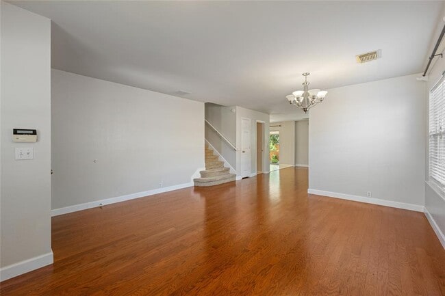 Photo - 14716 Lantern Dr