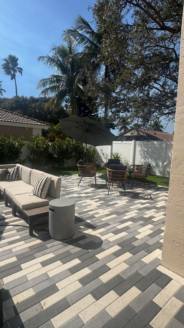 Photo - 672 NW 45th Ave