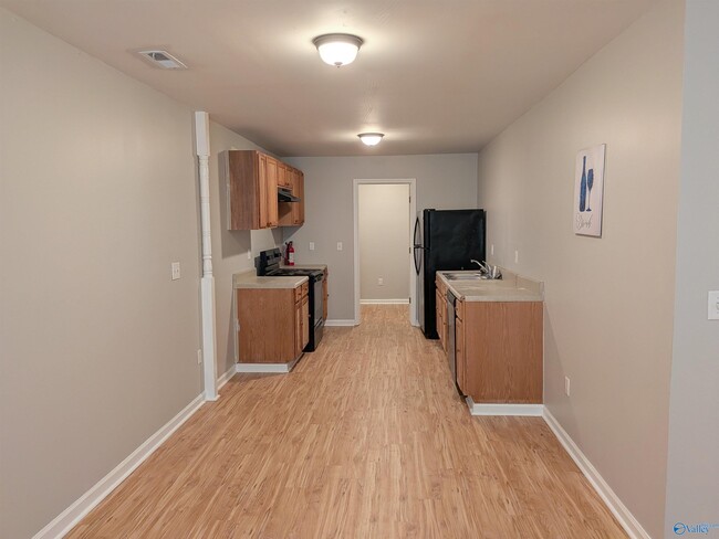 Photo - 3902 Thomas Rd SW Unit C