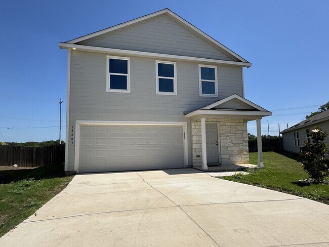 Building Photo - Like new 4/2.5 home (2023) in Morgan Heights with loft and big yard