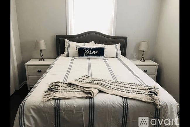 Photo - 4048 N Prospect Ave Townhome