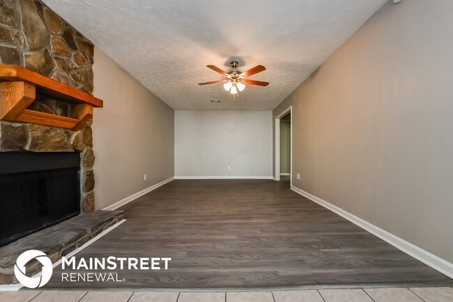 Photo - 5720 Twain Dr